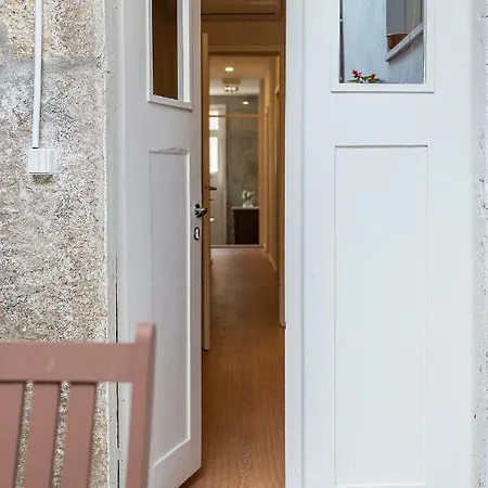 Zd Moreira Flats A By Portoproperties4you *