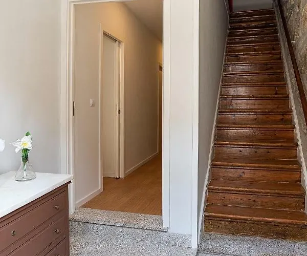 Zd Moreira Flats A By Portoproperties4you Porto