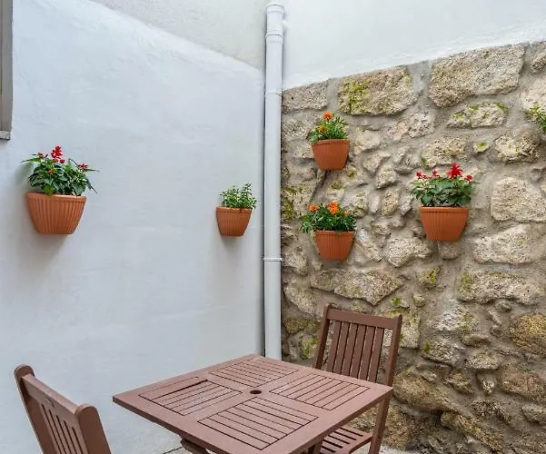 Zd Moreira Flats A By Portoproperties4you Porto